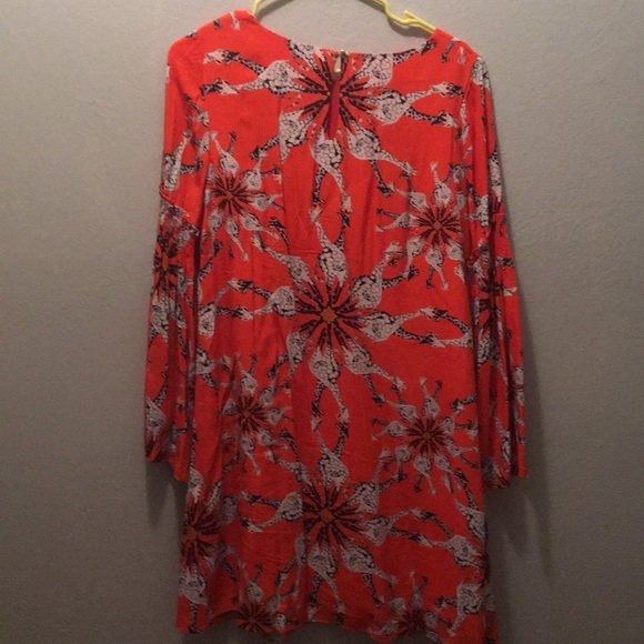 Orange, black and white dress with giraffes - Picture 2 of 5